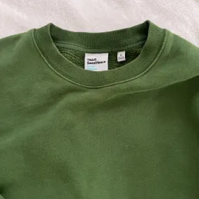 Aritzia Women's Green Sweatshirt