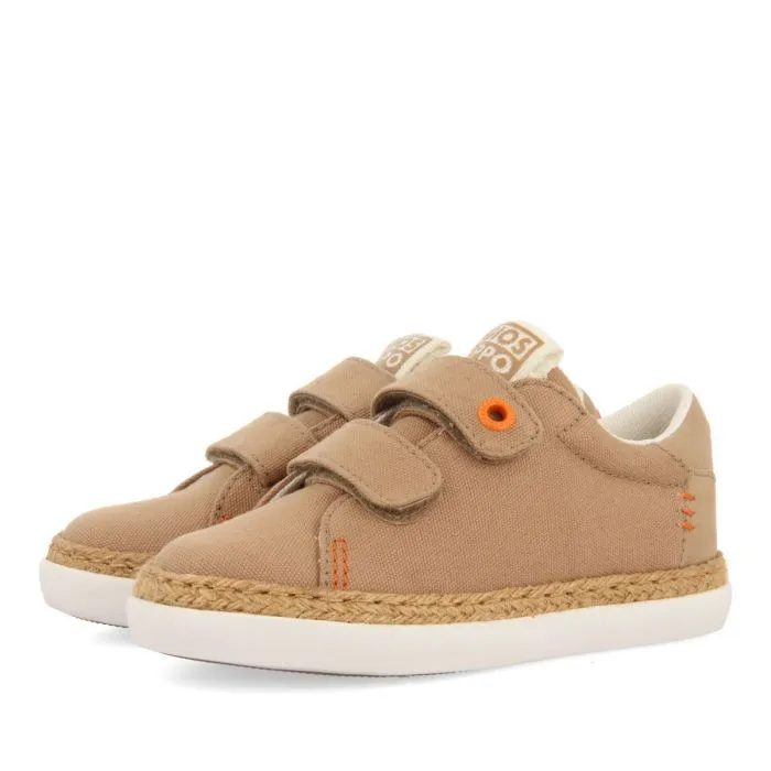 BEIGE SNEAKERS WITH RAFFIA DETAIL AND COLOR ACCENTS FOR BOYS AND GIRLS VIERA