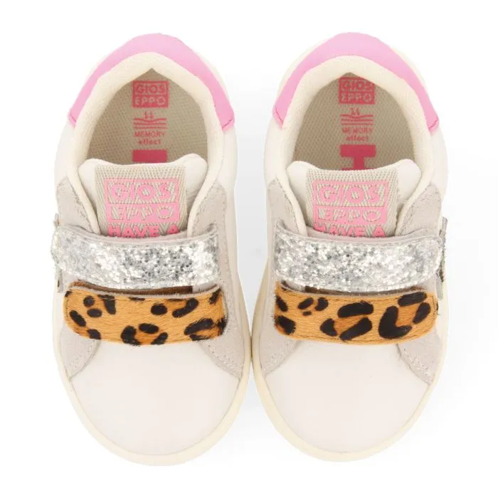 Brasles babies white sneakers with glittery details and animalrint