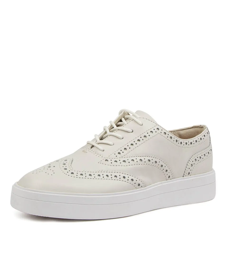 CLARKS Hero Brogue White Leather