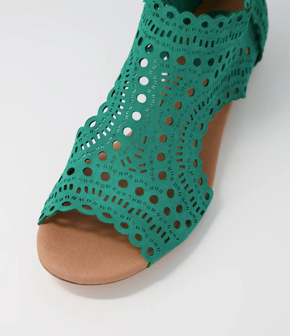 DJANGO & JULIETTE Powers Lrg Emerald Suede Sandals