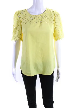 Goodnight Macaroon Womens Floral Lace Short Sleeve Back Zip Blouse Yellow Size 4