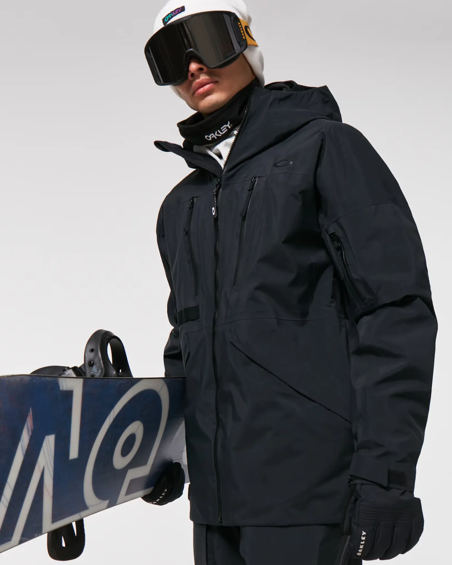 Oakley Bowls Gore-Tex Pro Shell Snow Jacket | Shop Coats & Jackets at Trojan Wake Ski Snow & Snow Skiers Warehouse